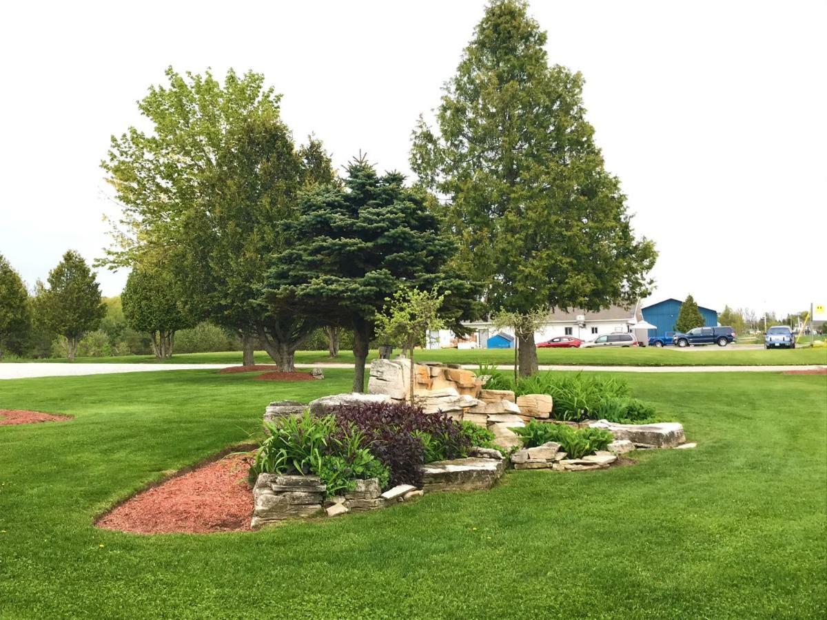 Manitoulin Inn Mindemoya المظهر الخارجي الصورة